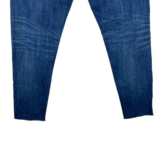 NWT MOUSSY Medium Wash Straight Leg Denim Jeans Whiskering Button Fly Size 26 - Picture 9 of 15